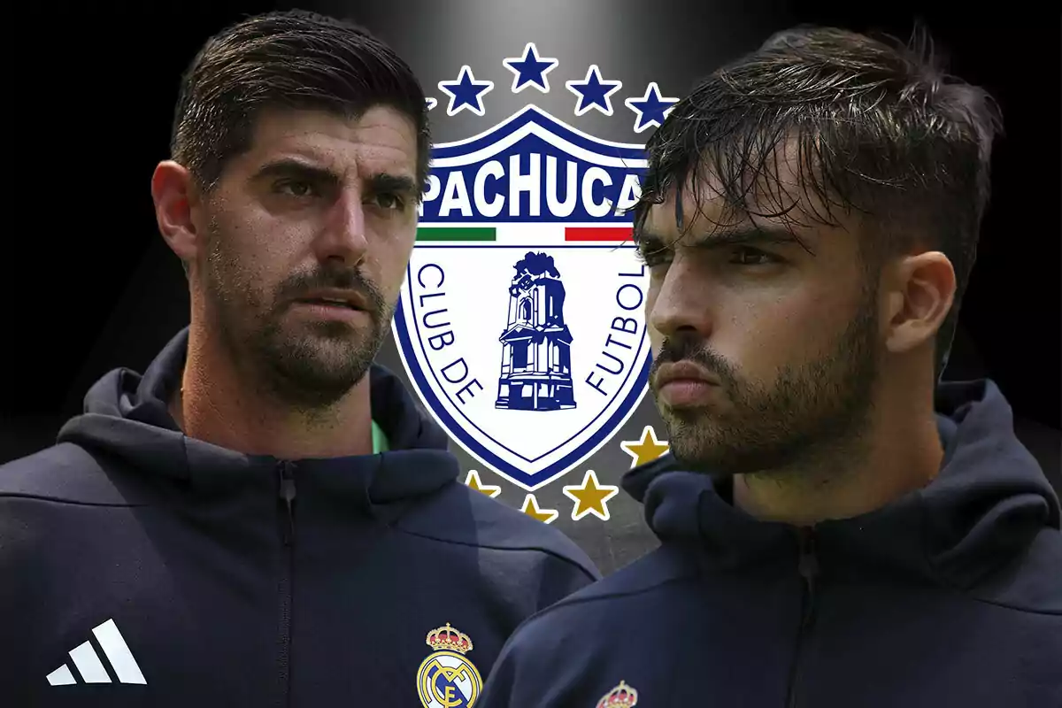 Dos futbolistas con sudaderas del Real Madrid aparecen frente al escudo del Club Pachuca
