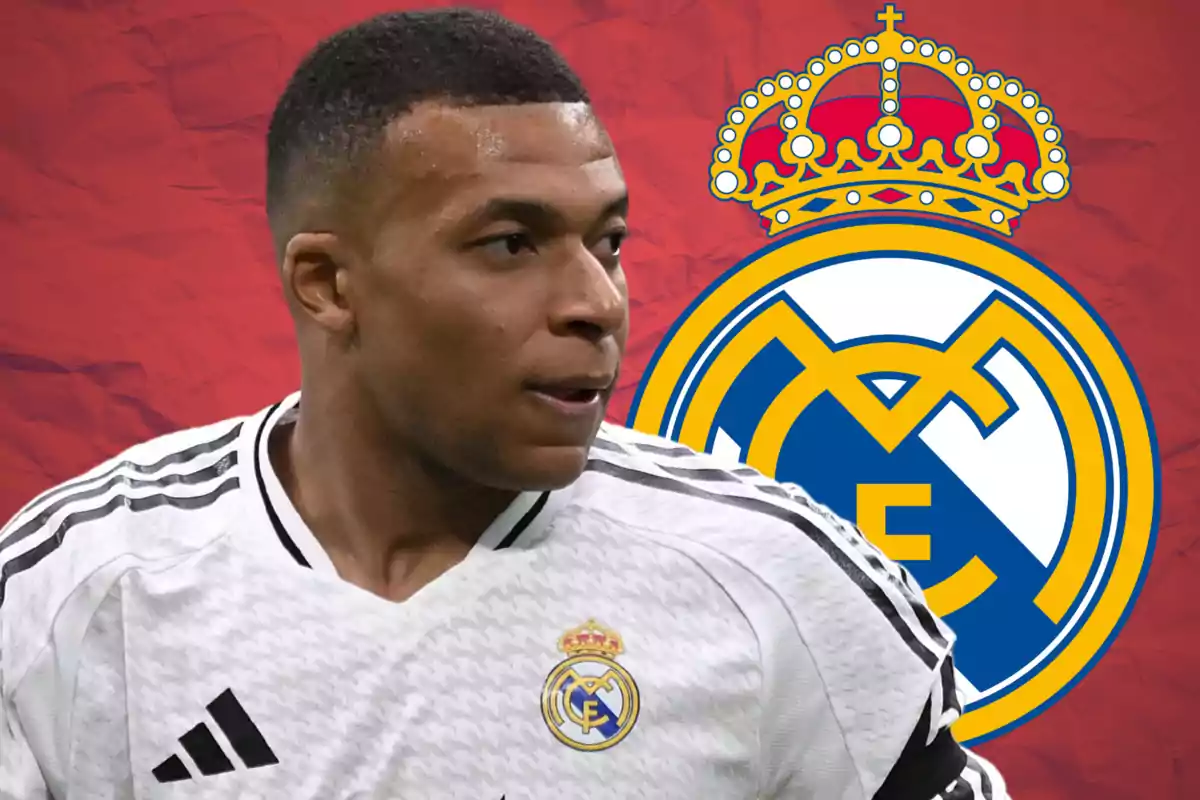Futbolista con uniforme del Real Madrid y el escudo del club al fondo sobre un fondo rojo