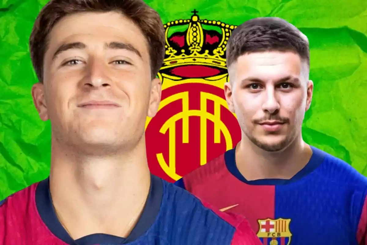 Dos futbolistas con camisetas del Barcelona posan frente a un fondo verde con el escudo del Mallorca