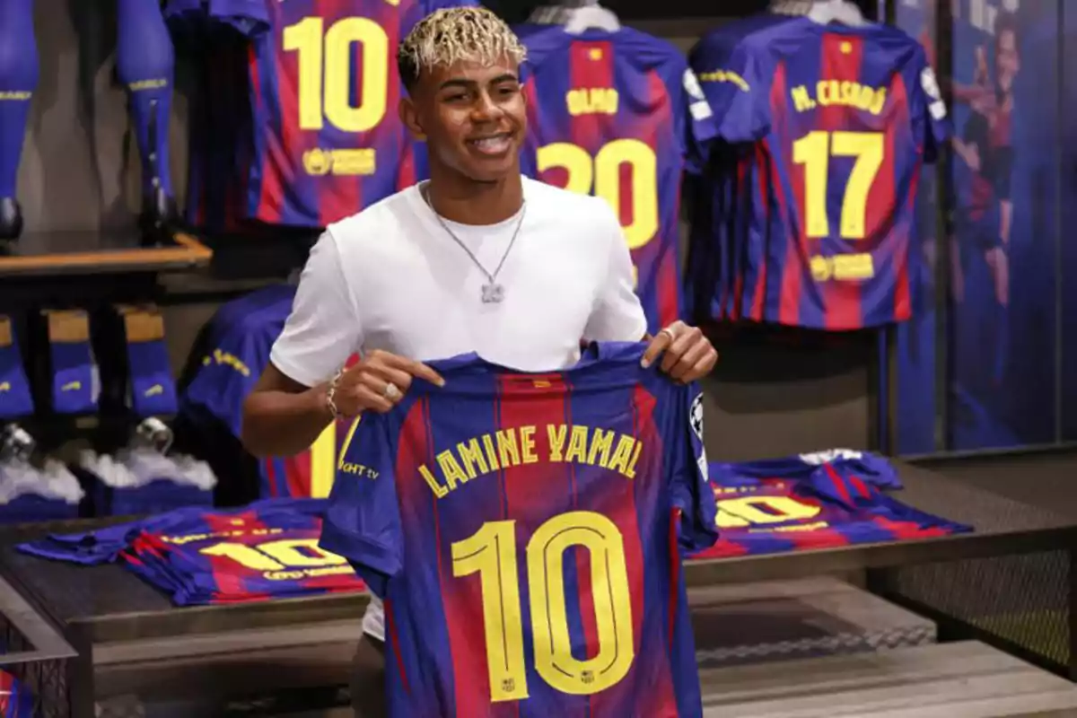 Lamine también bate récords vendiendo camisetas