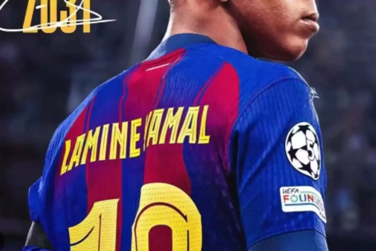 Soccer player wearing Barcelona’s blue and garnet jersey with the number 10, the name Lamine Yamal on the back, and Champions League patches on the sleeve Soccer player wearing Barcelona’s blue and garnet jersey with the number 10, the name Lamine Yamal on the back, and Champions League patches on the sleeve