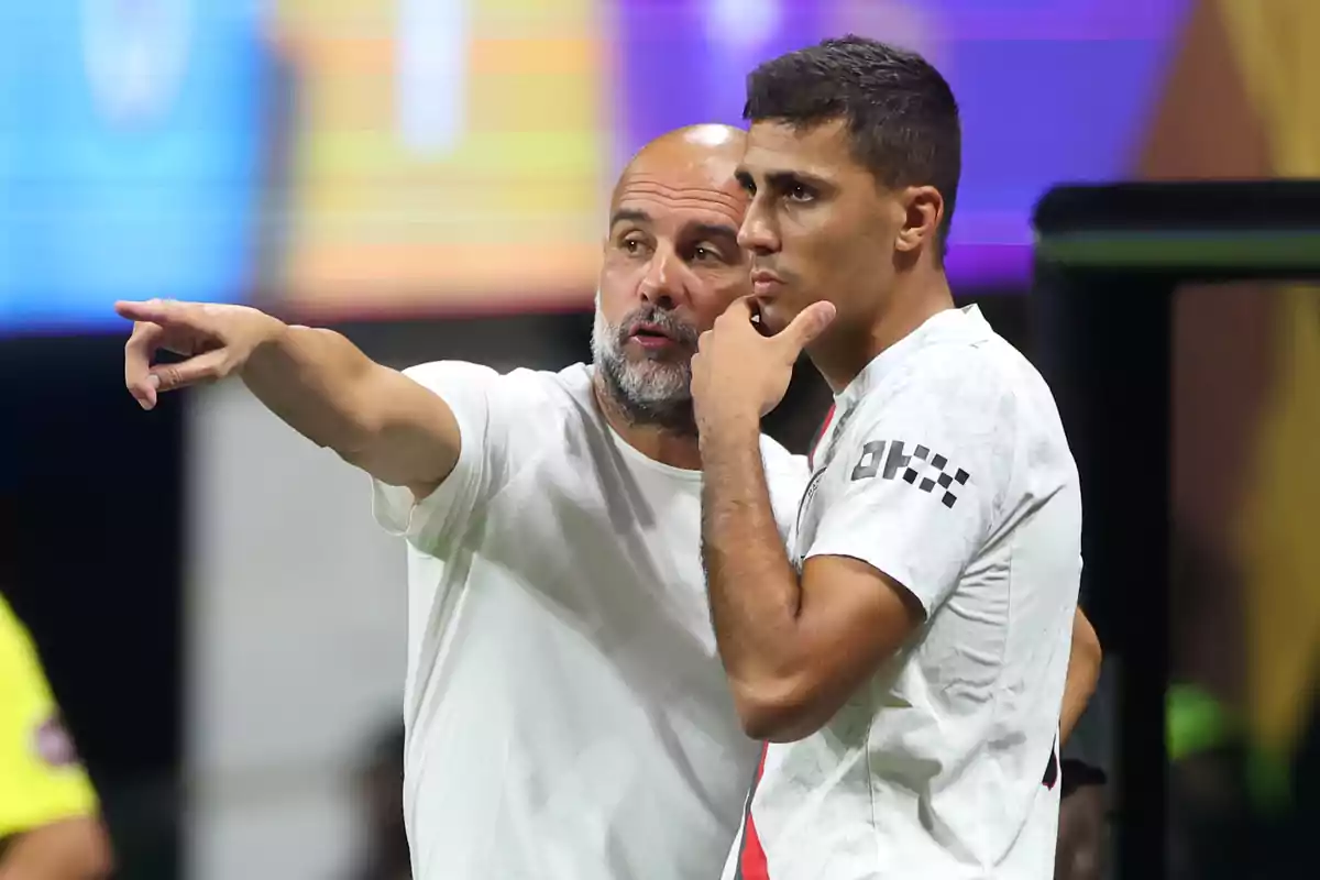 Pep Guardiola le indica el camino a Rodri: Pep Guardiola le indica el camino a Rodri: