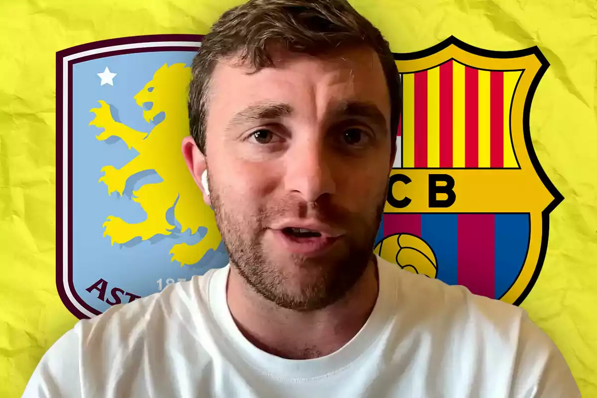 Hombre con camiseta blanca y auriculares frente a los escudos de Aston Villa y Barcelona sobre un fondo amarillo