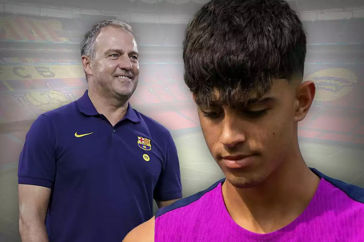 Un entrenador del Barcelona sonríe mientras un joven jugador luce pensativo en primer plano con el estadio de fondo