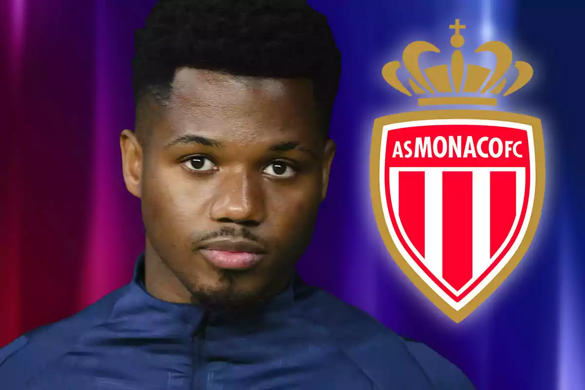 A player in a blue jacket appears next to the AS Monaco club crest against a purple and blue background.