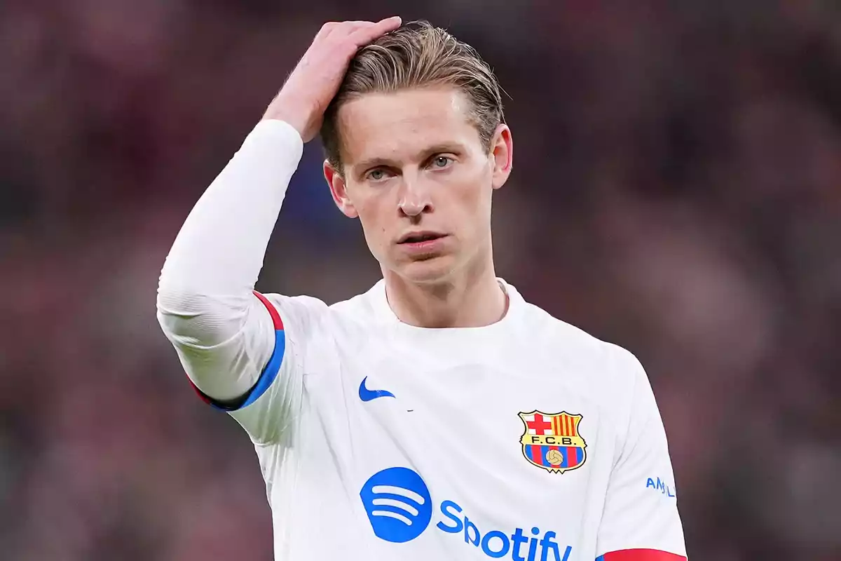 Frenkie De Jong tendrá un regreso complicado. Este Barça funciona sin él.