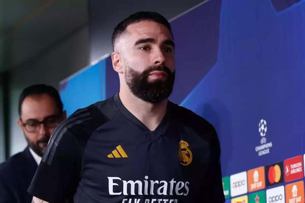 Dani Carvajal arriving at the press room to meet the media