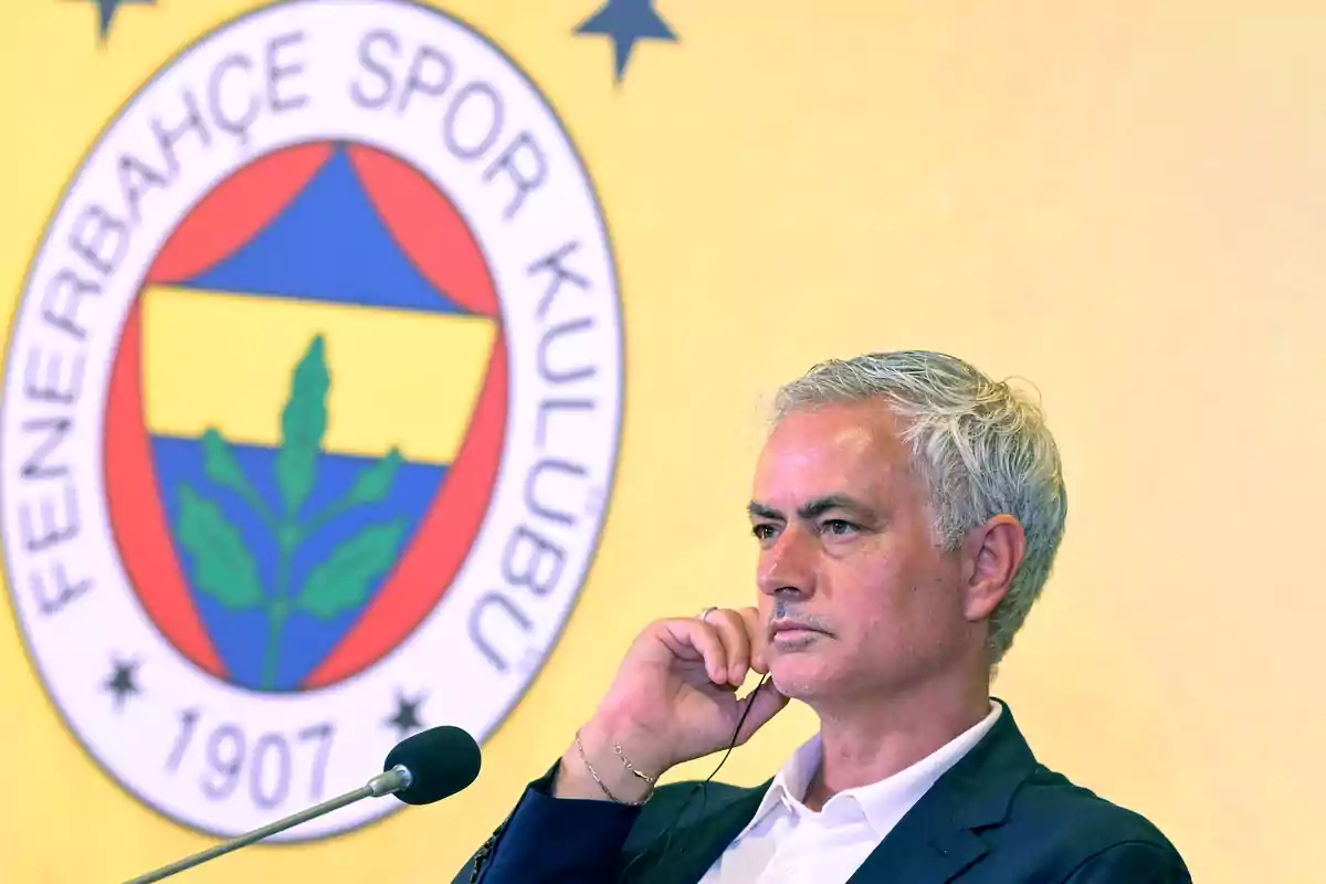 Jose Mourinho quiere llevarse a Ansu Fati al Fenerbahçe turco