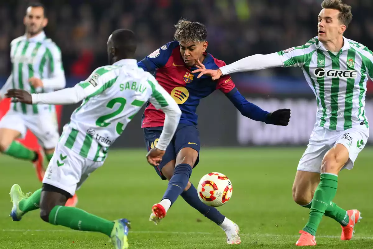 Gol, asistencias, goles anulados, regates imposibles... Lamine Yamal fue el gran animador de la noche