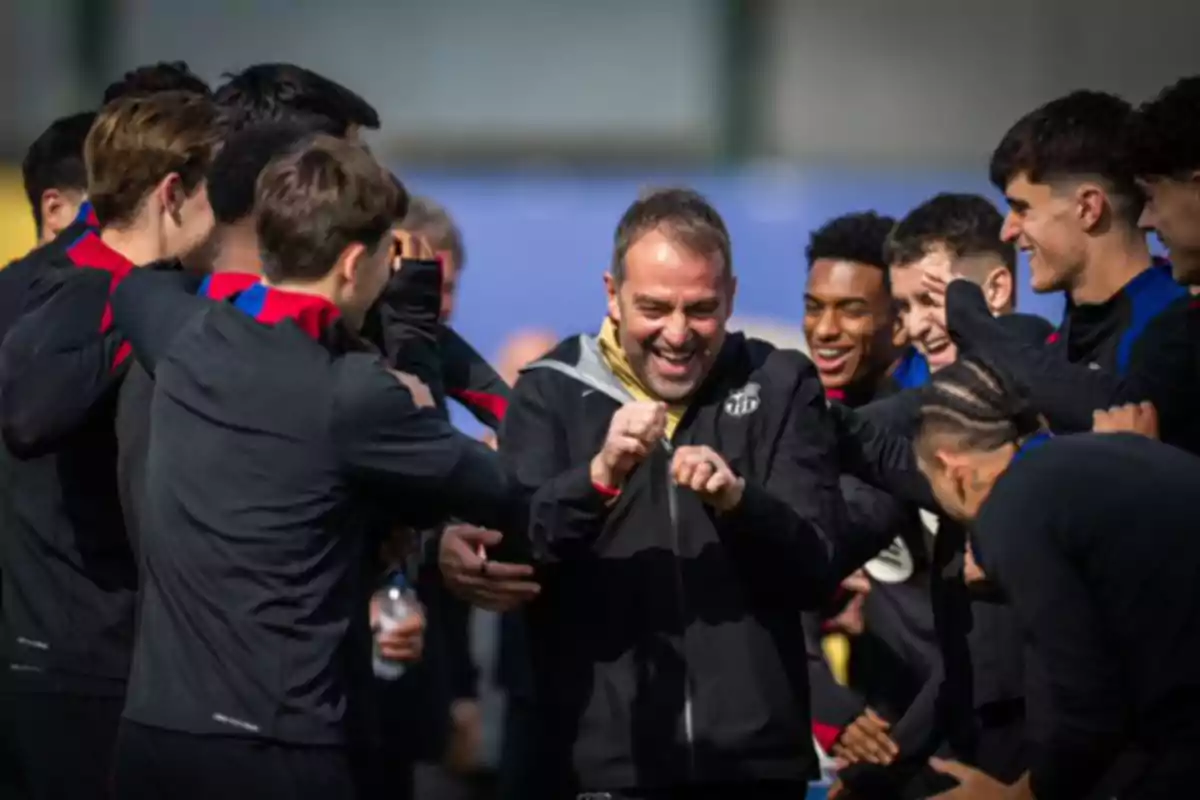 Hansi Flick recibió la colleja de sus jugadores por su 60 aniversario