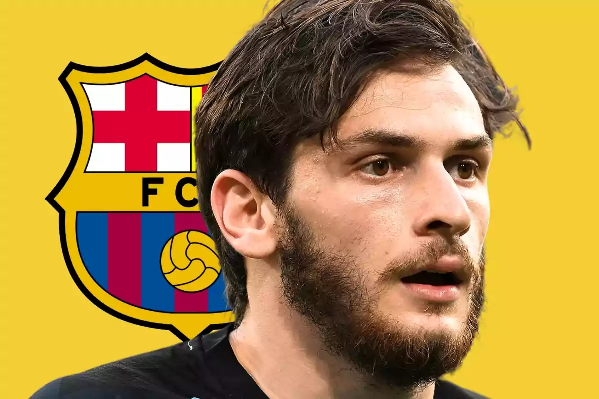 A bearded man in front of the FC Barcelona crest on a yellow background.