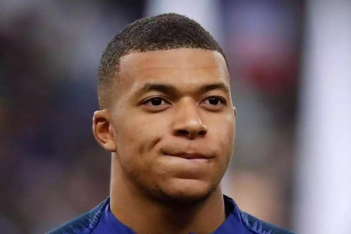 Kylian Mbappé con su selección