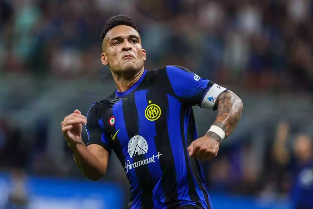 Lautaro Martínez celebra un gol con el Inter