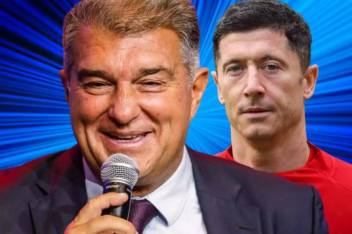 Robert Lewandowski junto a Joan Laporta con un micrófono sobre un fondo azul