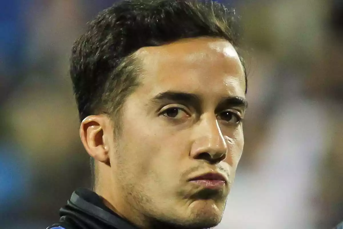 Lucas Vázquez mirando a cámara