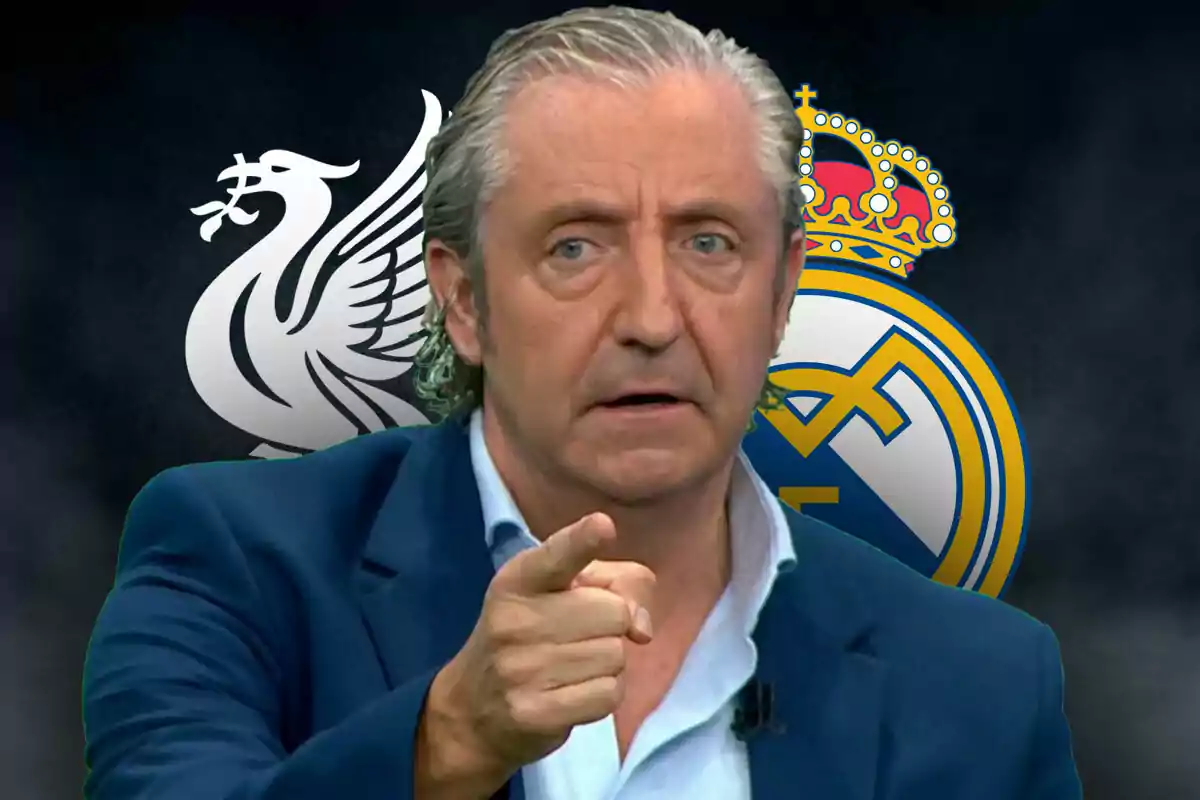 Pedrerol señalando con el dedo, con los logos de Liverpool y Real Madrid de fondo.