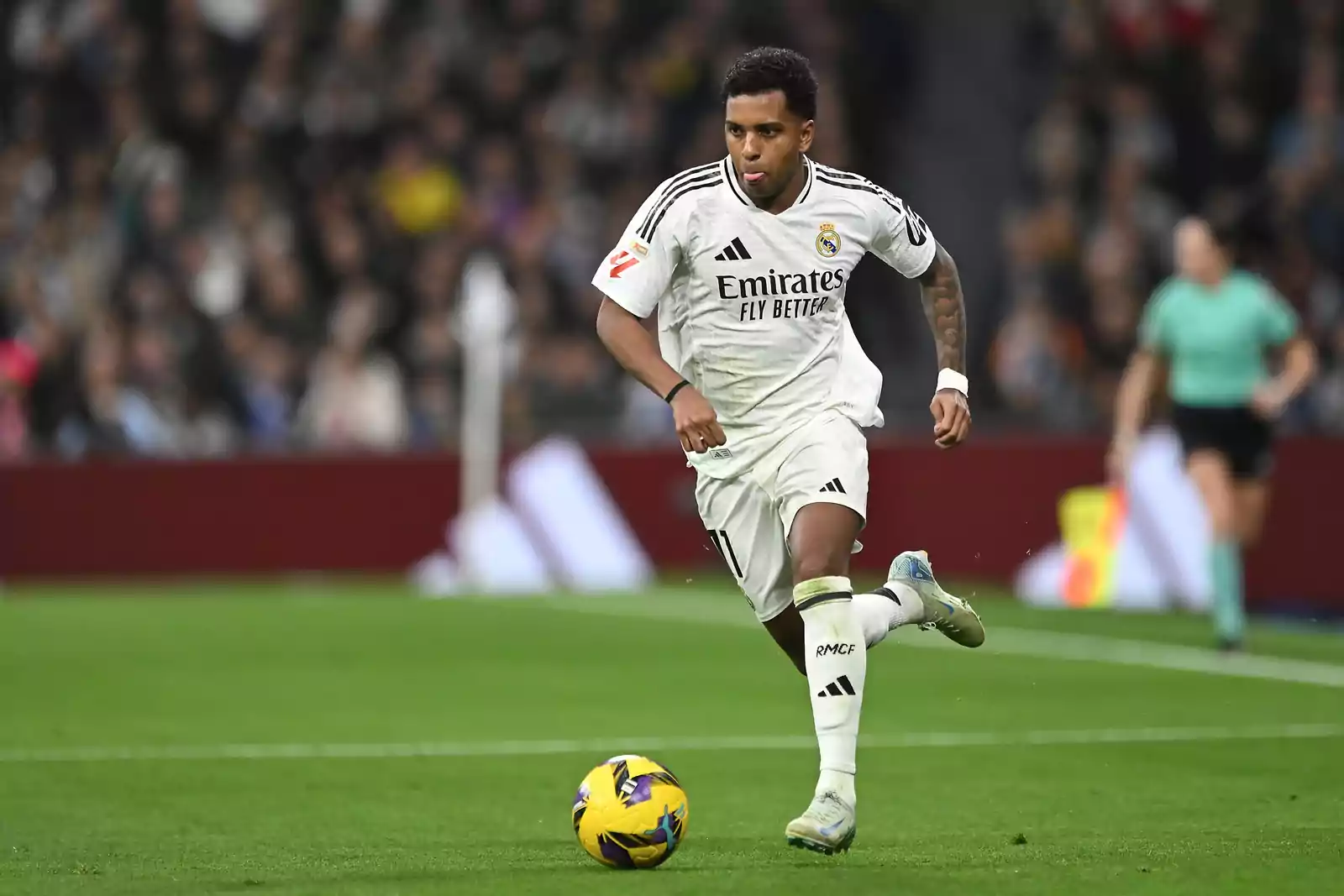 Rodrygo chia tay Real Madrid, HLV Xabi Alonso mang về mục tiêu số một của Manchester United?