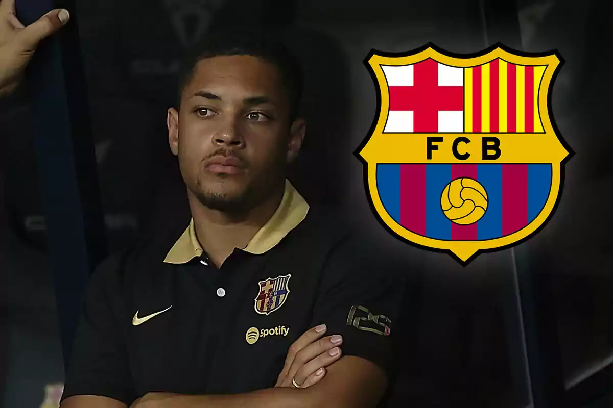 Vitor Roque con una camiseta del FC Barcelona aparece junto al escudo del equipo.